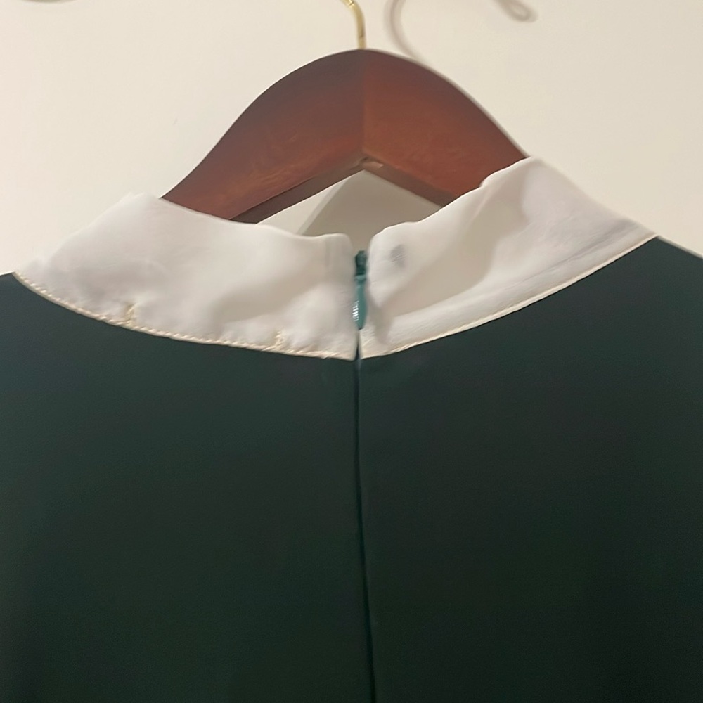 Smak Parlour Chic Green and White Formal Dress Size 4X - Picture 8 of 8